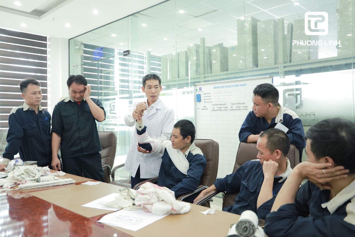 Phương Linh tổ chức tập huấn sơ cứu, cấp cứu tai nạn lao động cho CBCNV